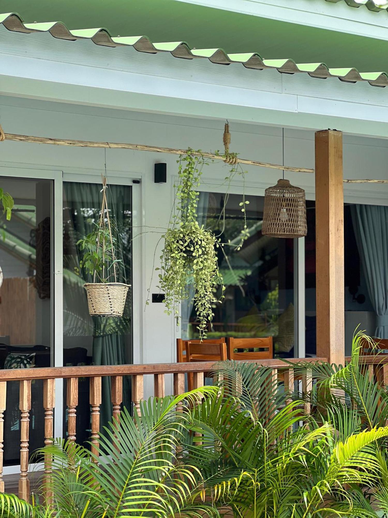 The Joy Beach Villas Hinkong Exterior photo
